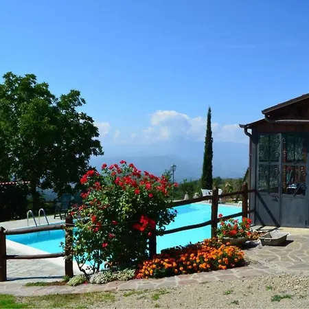 Casenuove Sleeps 4 Pool Διαμέρισμα Banzena